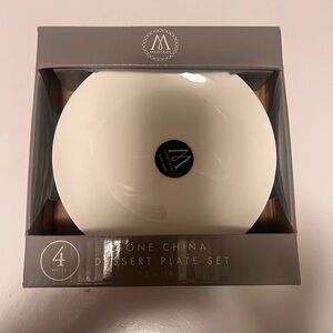 Gibson Homewares Set of 4 Bone China Dessert Plates Meritage. Brand new.